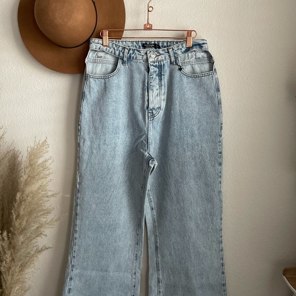 Cut Out Flared Wide Leg Denim Jeans Size 8 US - Picture 6 of 12